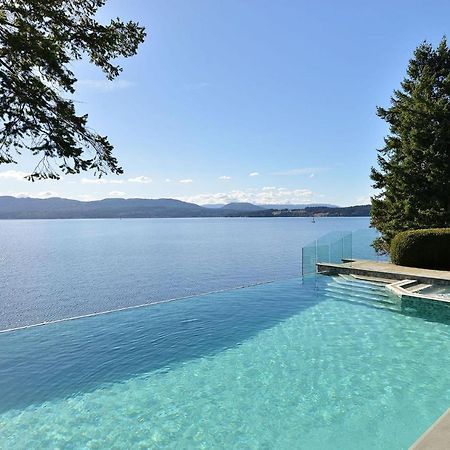 Oceanside Lodge Saanich Inlet North Saanich Exteriör bild