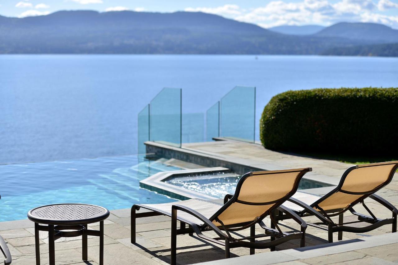 Oceanside Lodge Saanich Inlet North Saanich Exteriör bild