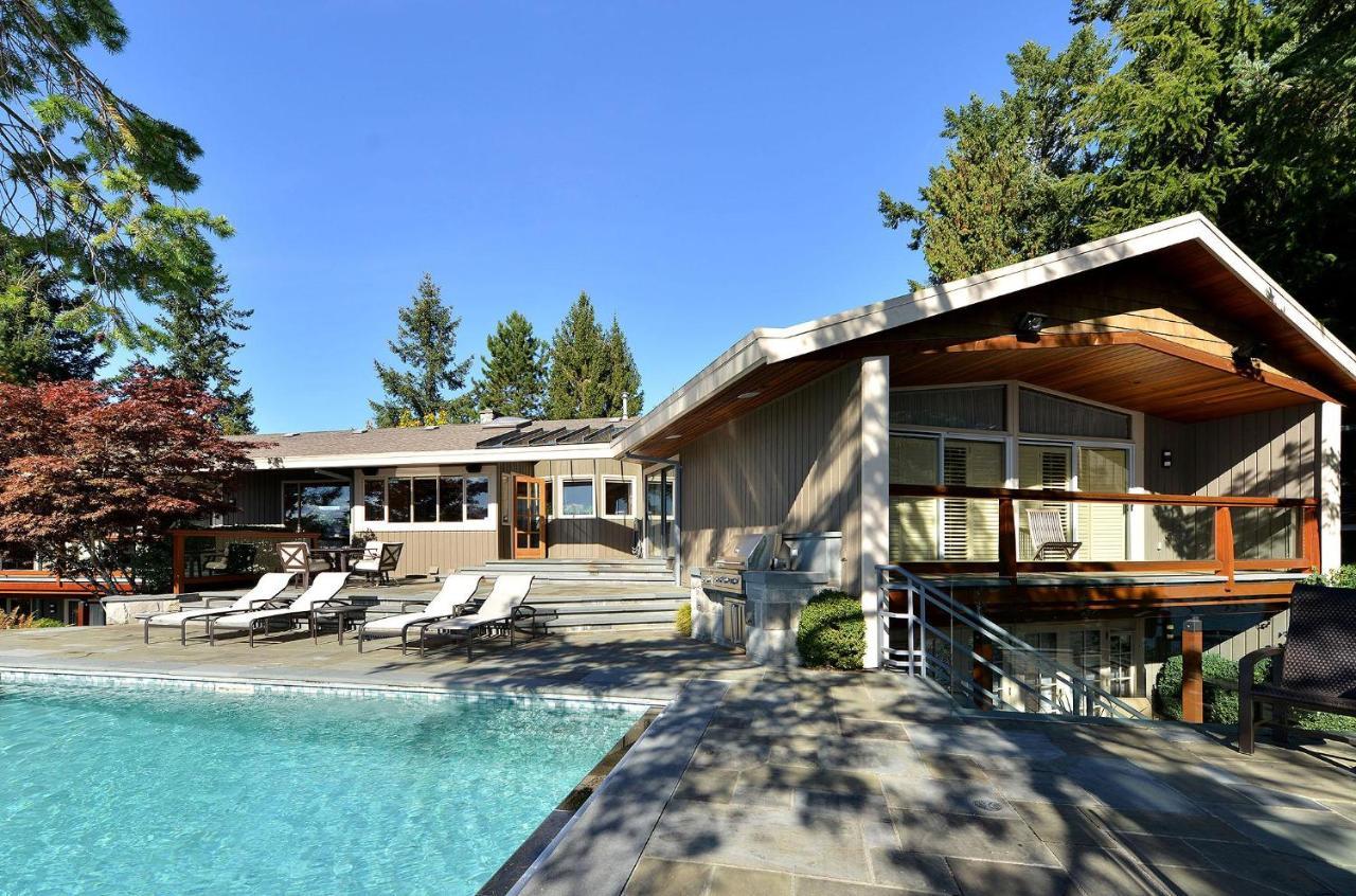 Oceanside Lodge Saanich Inlet North Saanich Exteriör bild